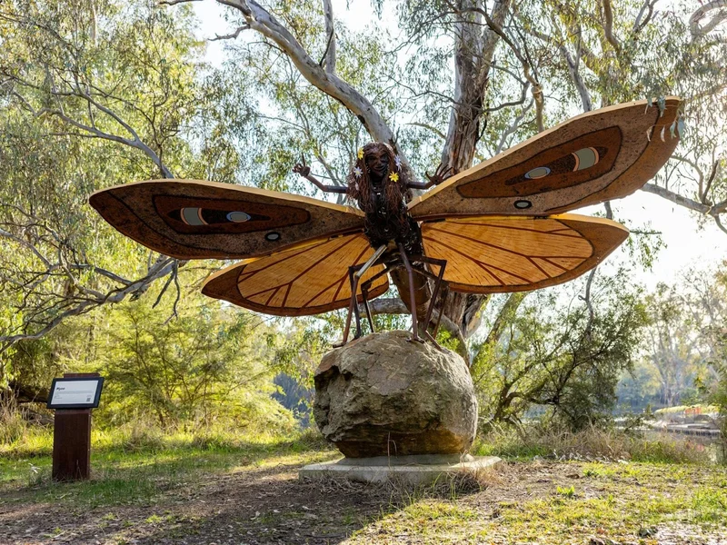 Crossing Place Trail - Image 8