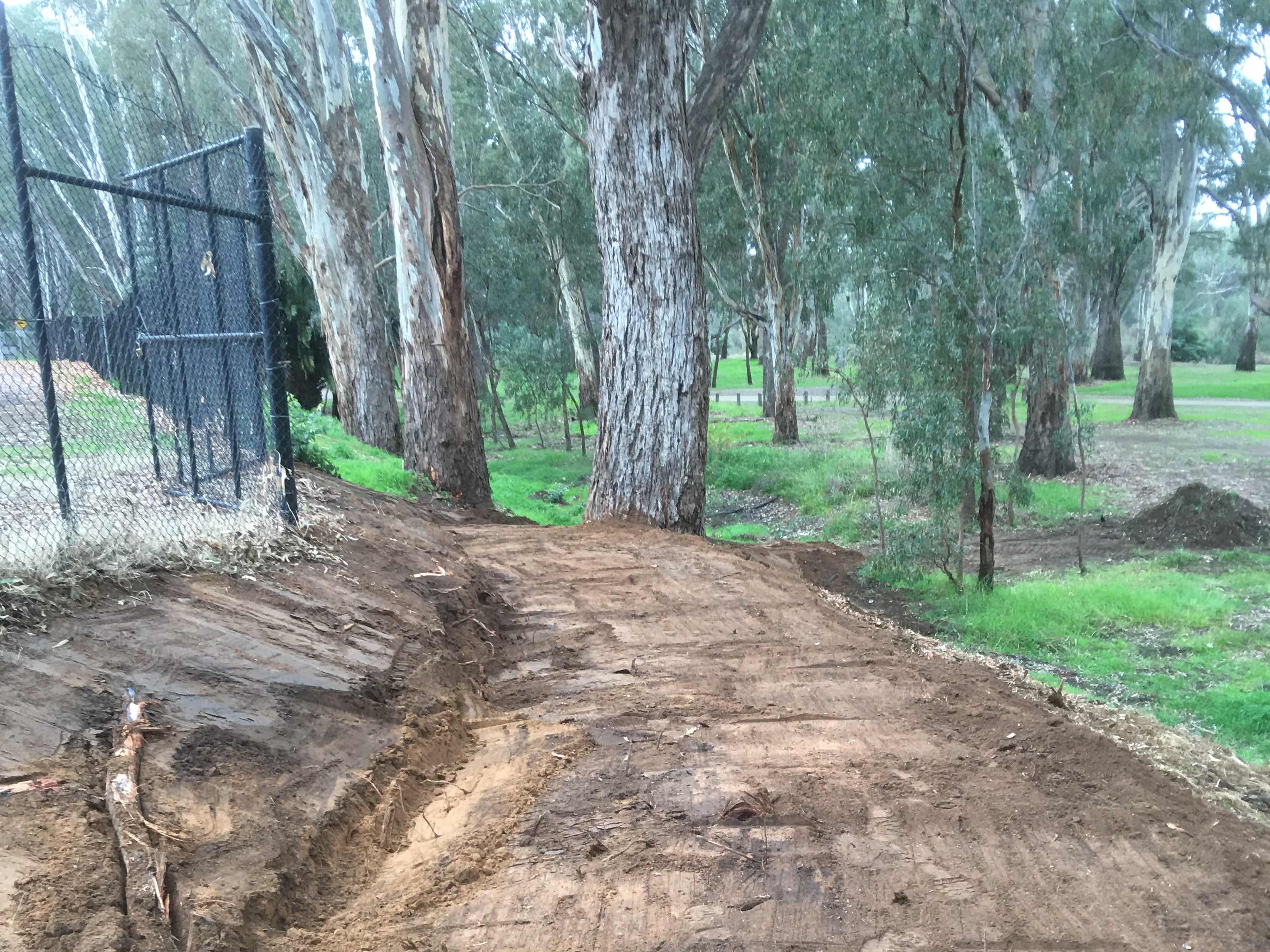 Corowa Lagoon Walking Trail