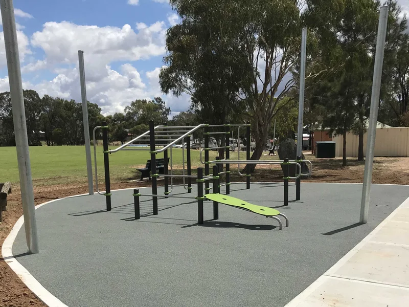 Ernest Grant Oval Fitness Trail - Image 10
