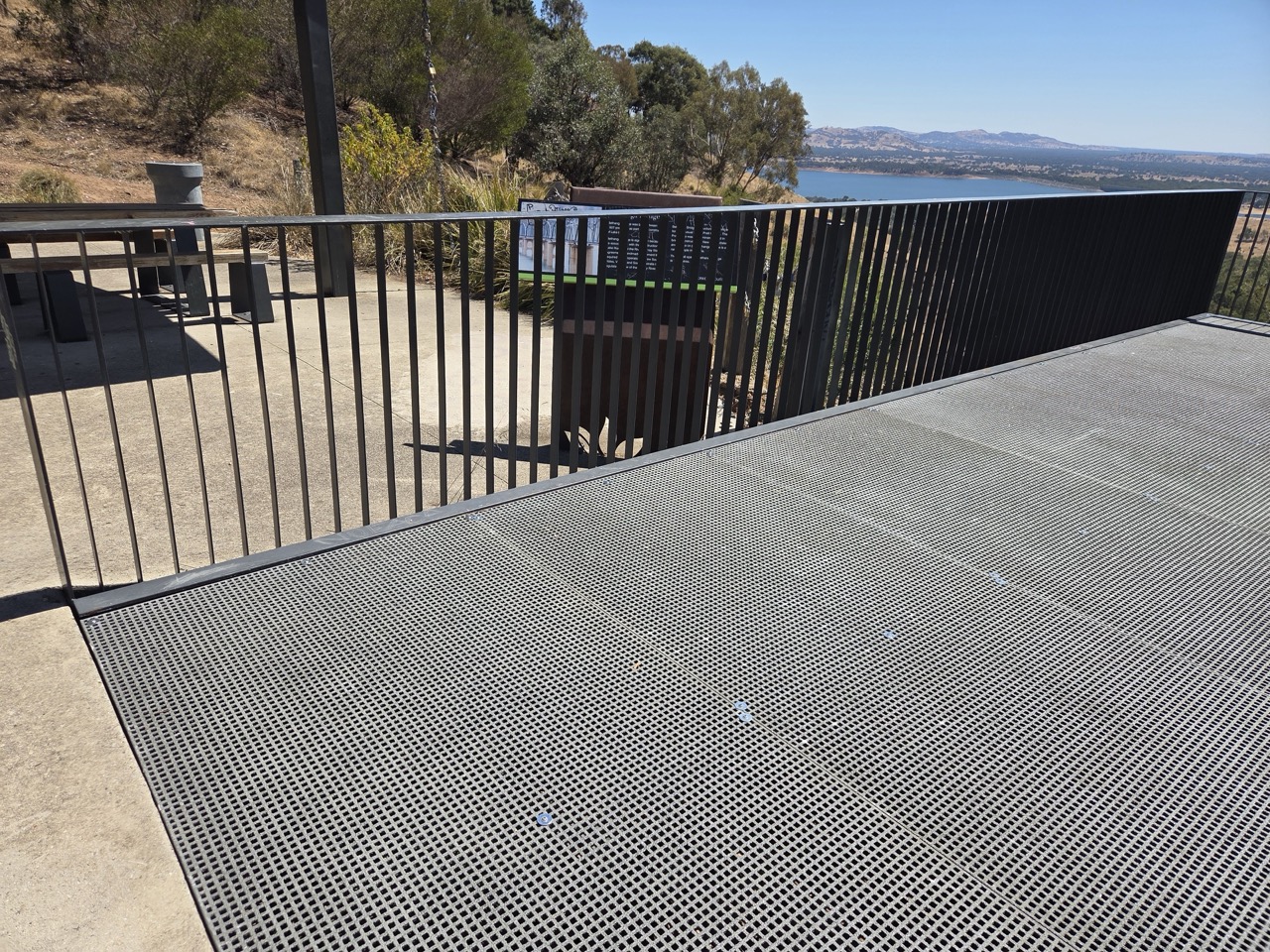 Fencing & Bollards - 2