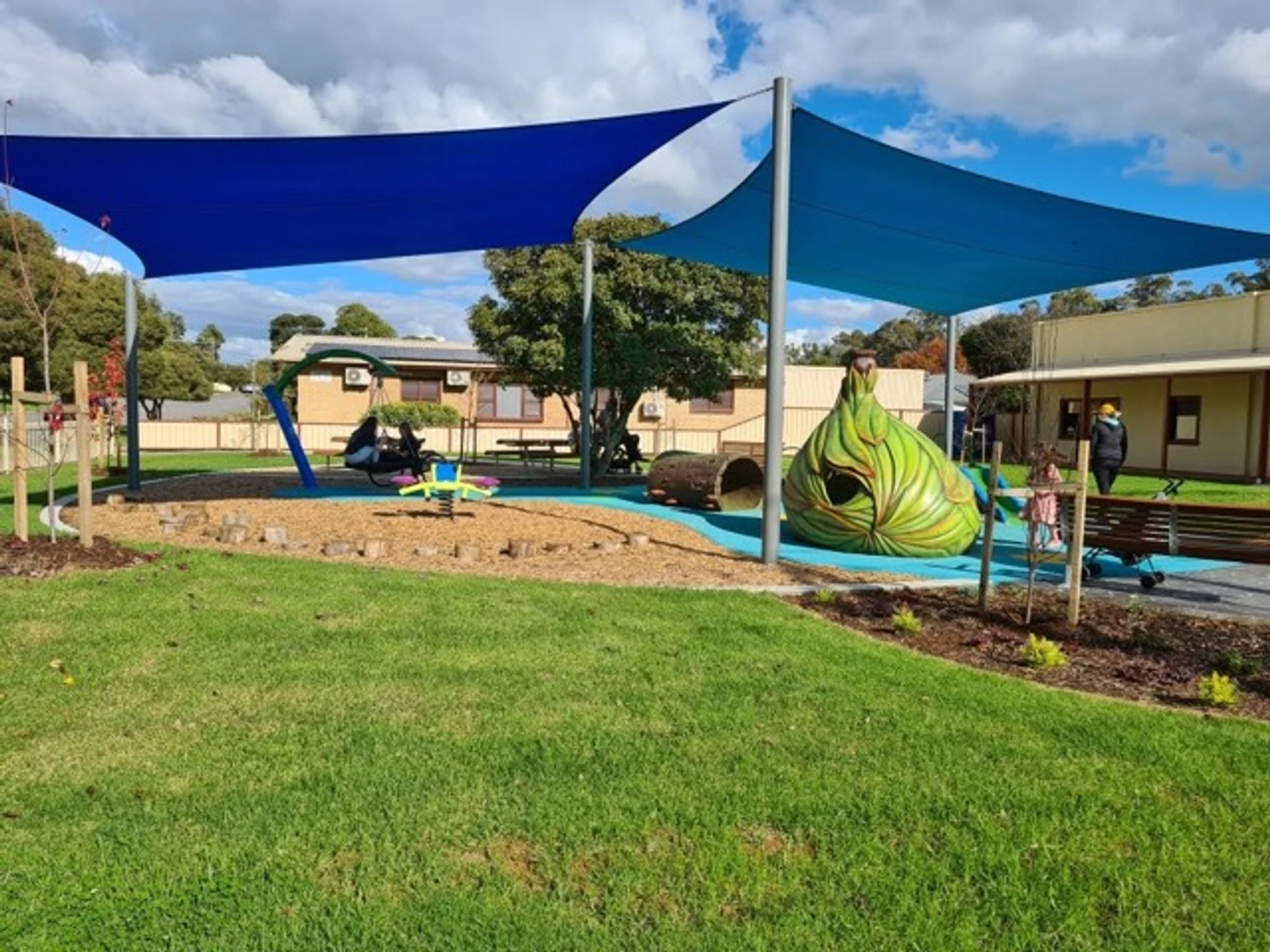 Tocumwal CWA Park - Image 14